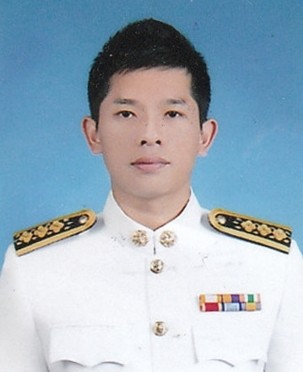 นายธีรวัฒน์ ณ ลำพูน